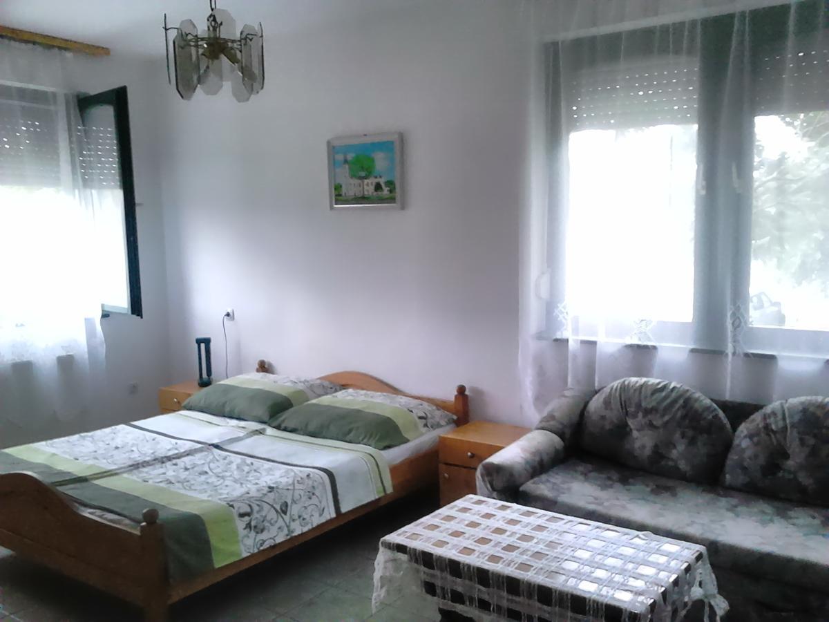 Aquaparti Apartmanok Hajdúszoboszló المظهر الخارجي الصورة